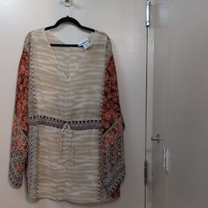 FAIR Denim 24/7, Beige and Red Floral Tunic, size 18